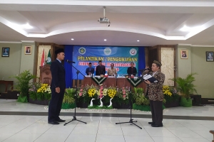 Direksi Baru RS PKU Muhammadiyah Karanganyar Resmi Dilantik